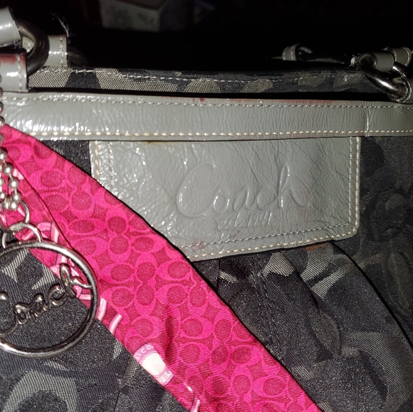 Coach purse - Picture 3 of 3